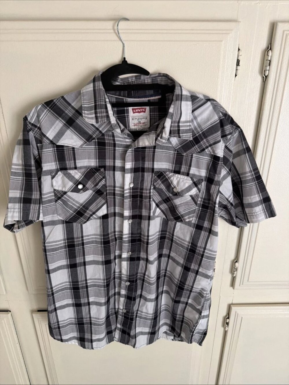 LEVI’S Pearl Snap Shirt Plaid Short Sleeve Western USA Modern Fit Men’s Medium